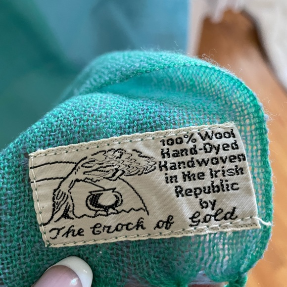 Handmade Handwoven 100% Wool Crock of Gold Ireland Huge 84” x 28” Scarf Wrap - Picture 3 of 10